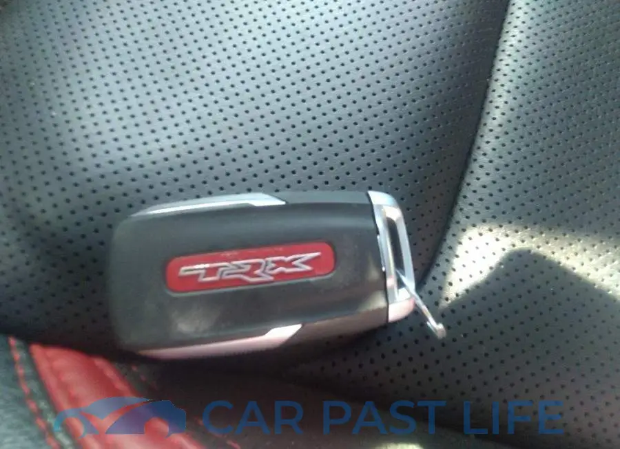 1C6SRFU94MN902015# 11