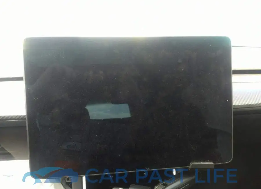 5YJ3E1EB2LF716435# 7