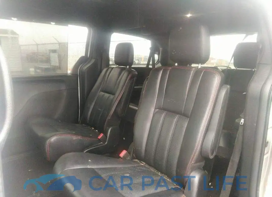 2C4RDGEG9KR514948# 8