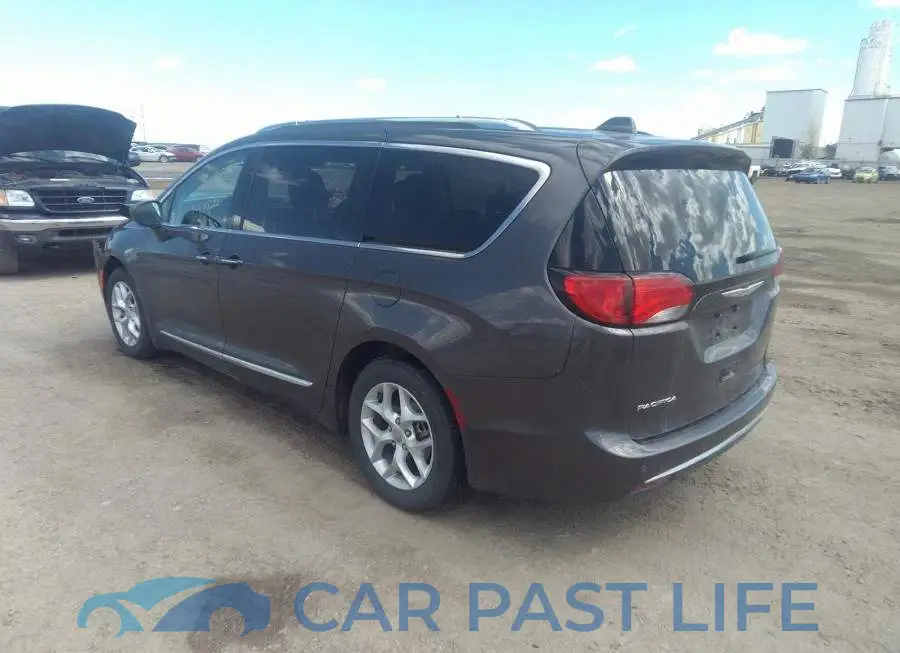 2C4RC1EG5HR633086# 3