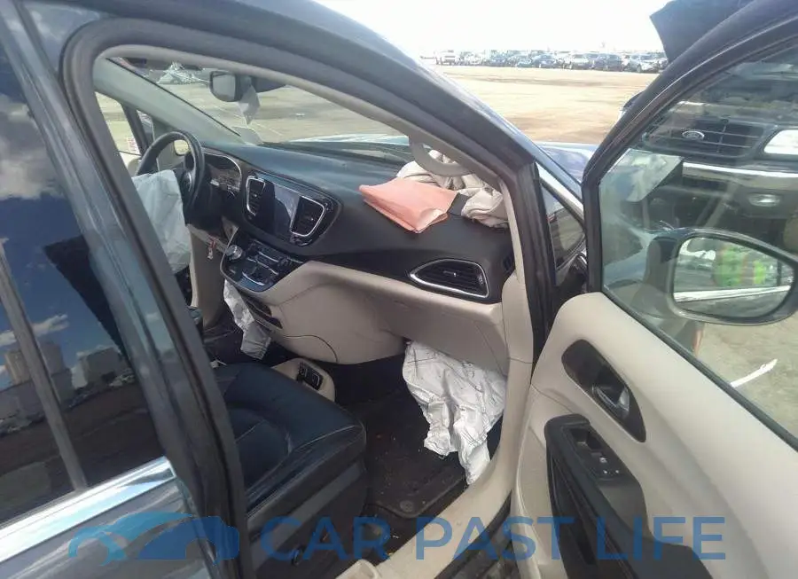 2C4RC1EG5HR633086# 5