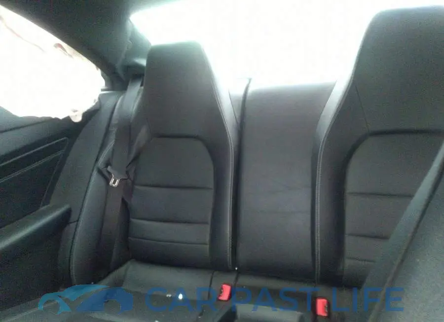 WDDKJ6HB4GF313208# 8