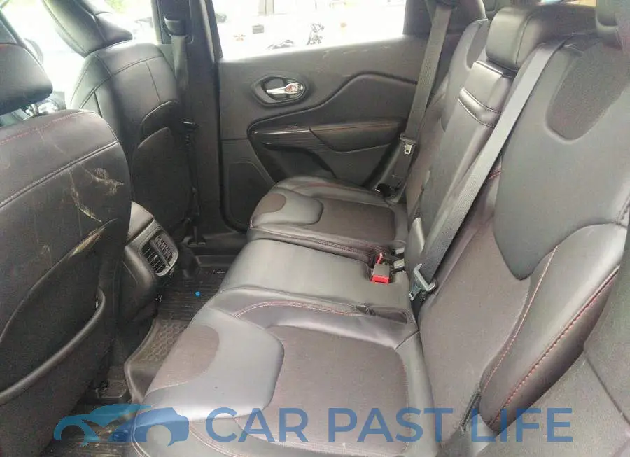 1C4PJMBS0GW348700# 8