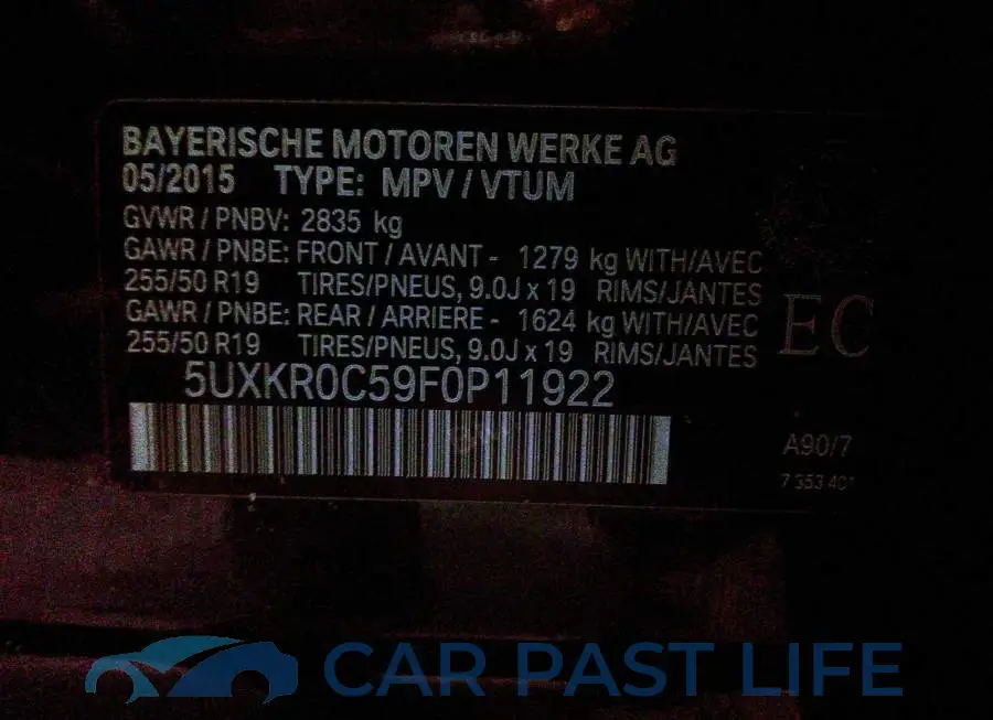 5UXKR0C59F0P11922# 9