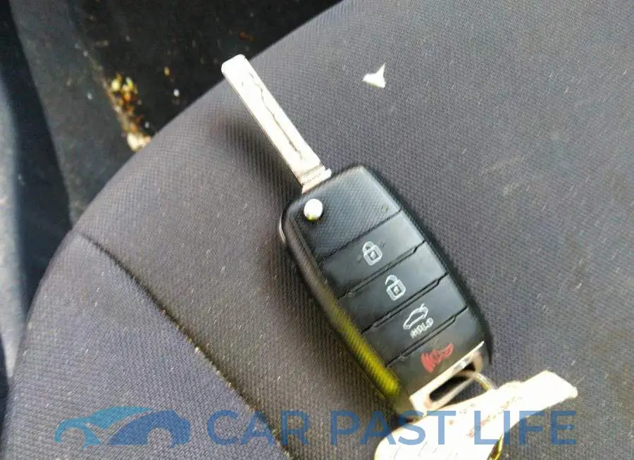 KNADM4A31G6540497# 11