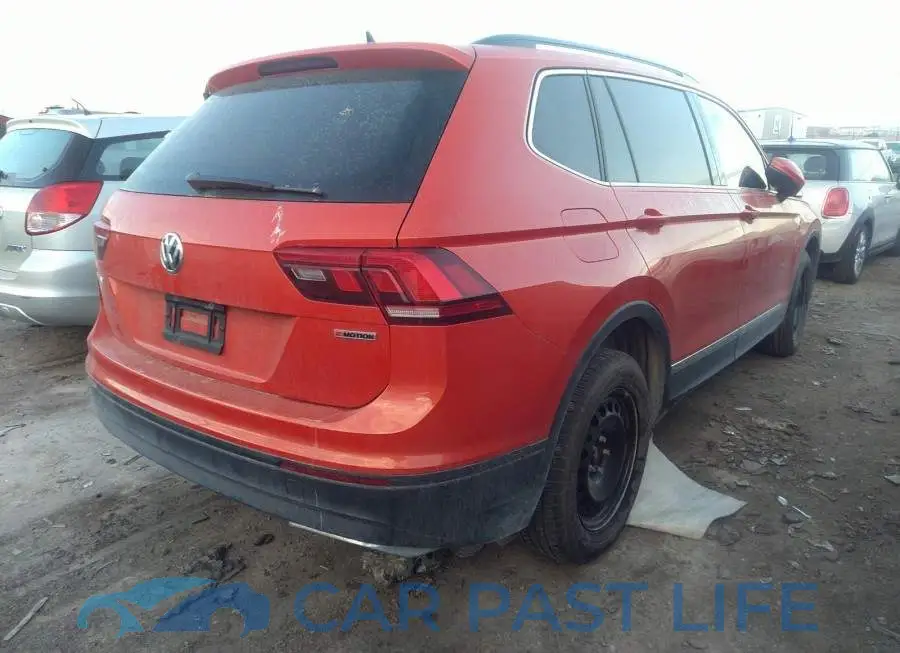 3VV2B7AX5KM094451# 4