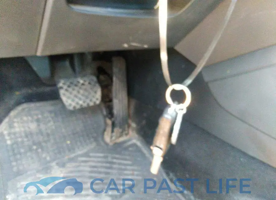 3VW2B7AJ5HM255090# 11