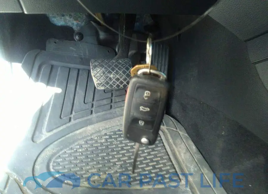 3VW2K7AJ1FM247193# 11