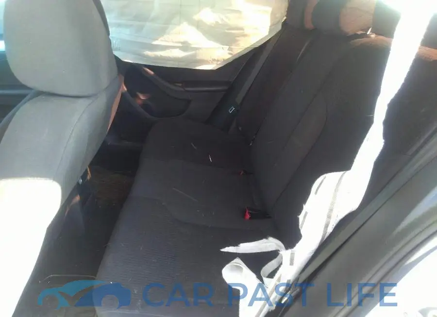 3VW2K7AJ1FM247193# 8