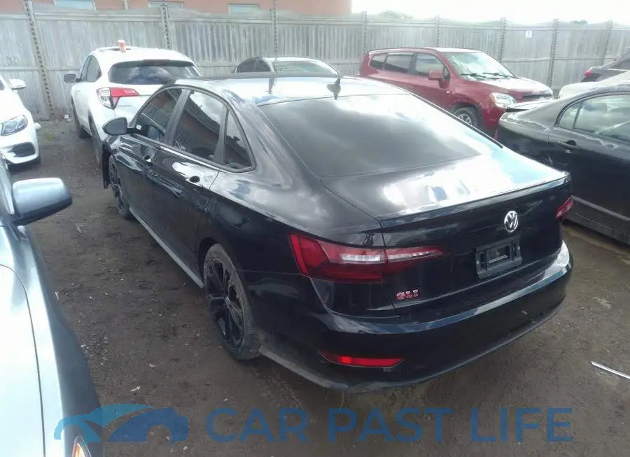 3VW5T7BU9MM018146# 3