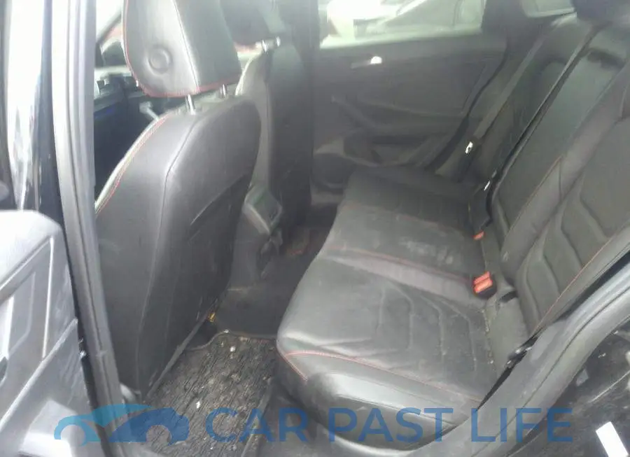 3VW5T7BU9MM018146# 8