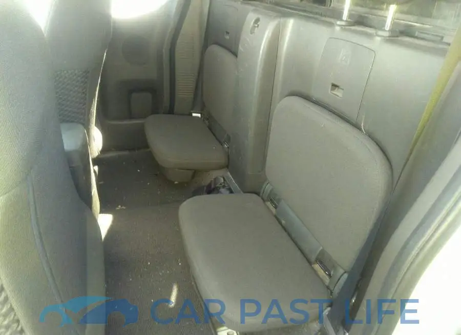 1N6AD0CU9JN711642# 8