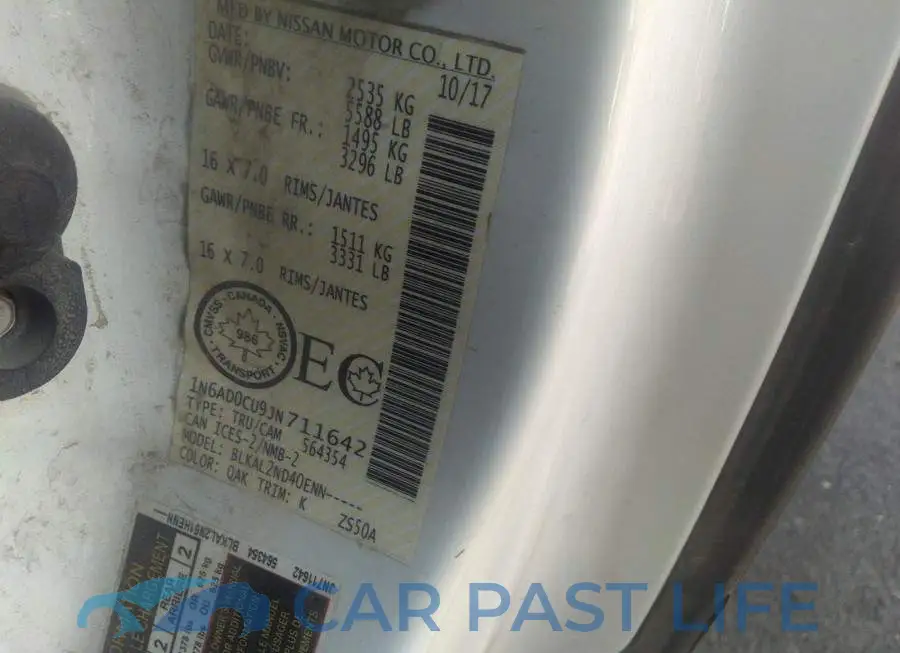 1N6AD0CU9JN711642# 9