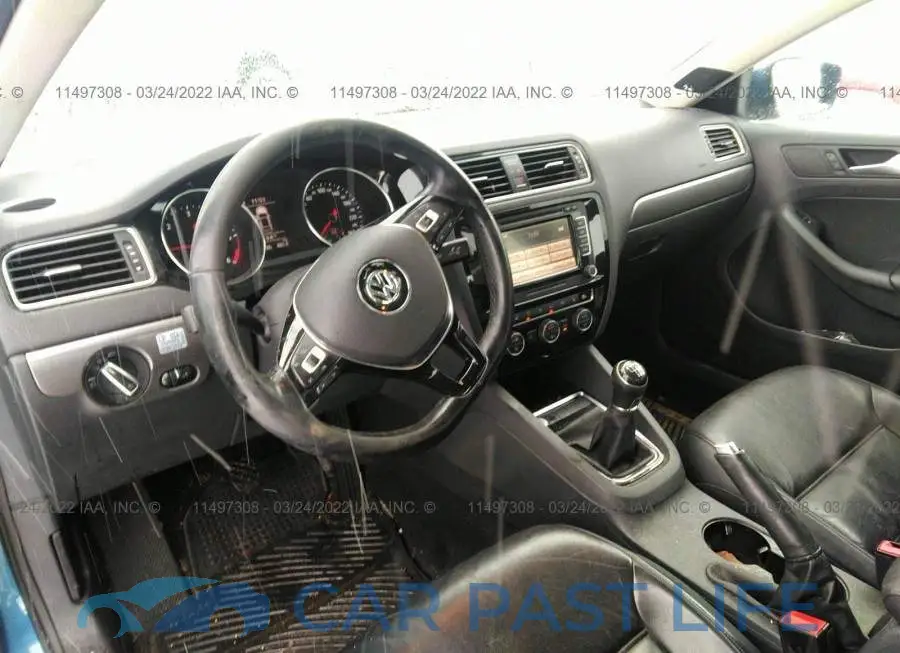 3VW3A7AJ0FM333988# 5
