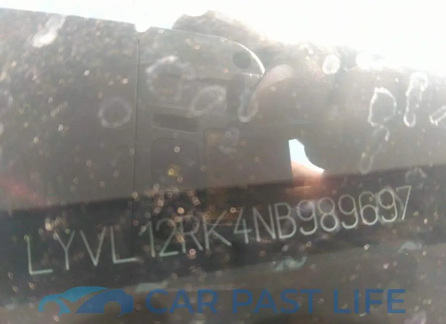 LYVL12RK4NB989697# 9