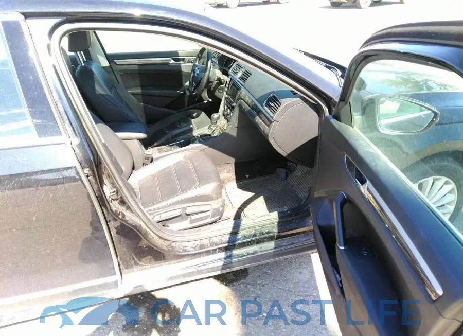 1VWBT7A35HC002013# 5