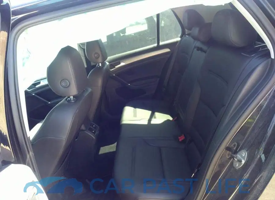 3VW217AU0FM011602# 8