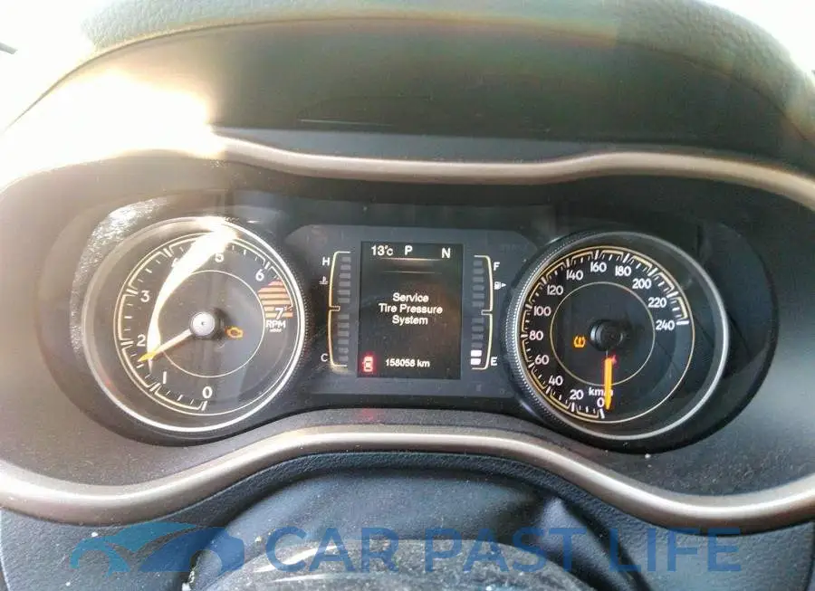 1C4PJLCB1HW626269# 7