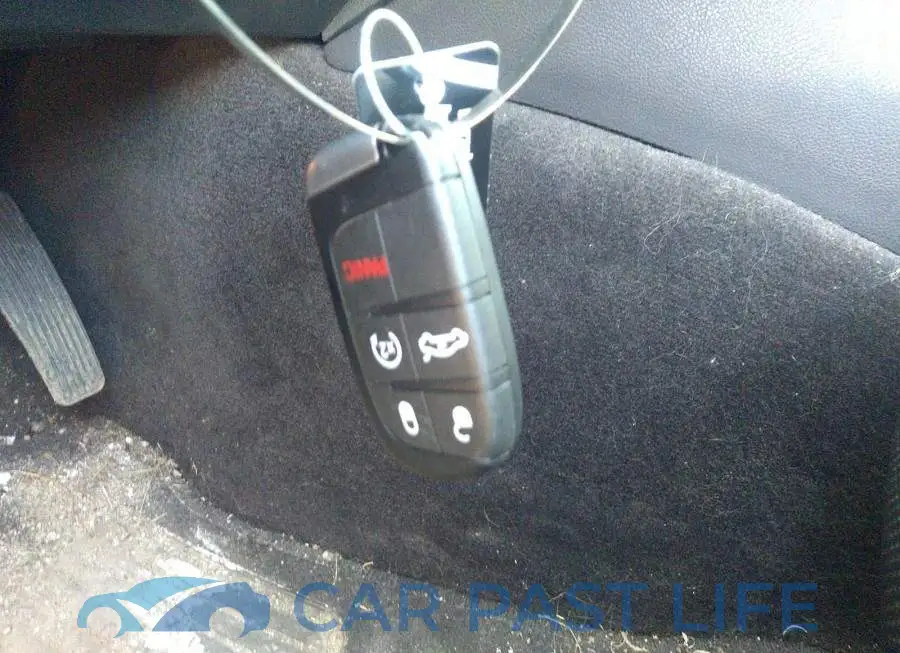 2C3CDXHG7HH631268# 11