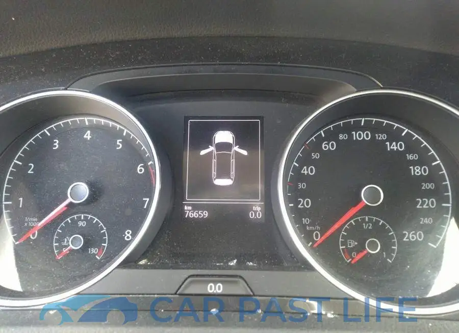 3VW117AU5JM764708# 7