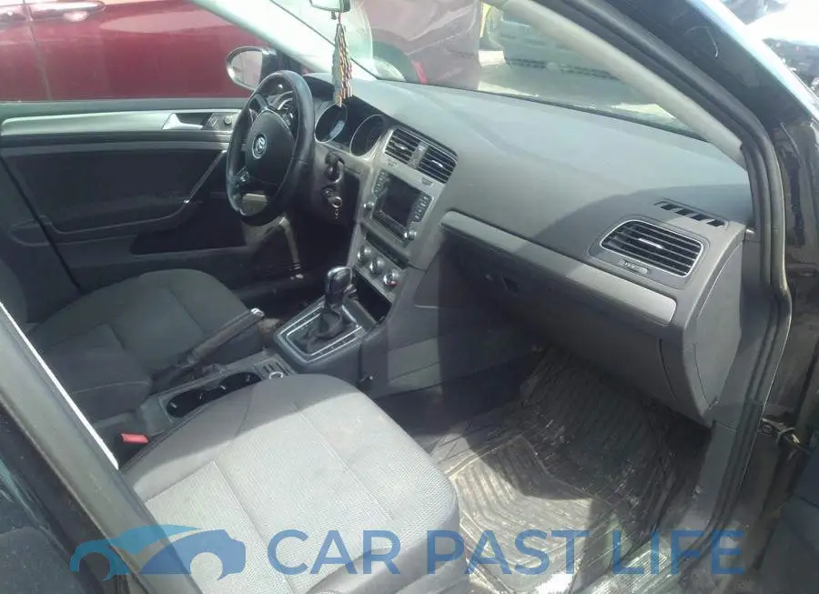 3VW217AU1FM065037# 5