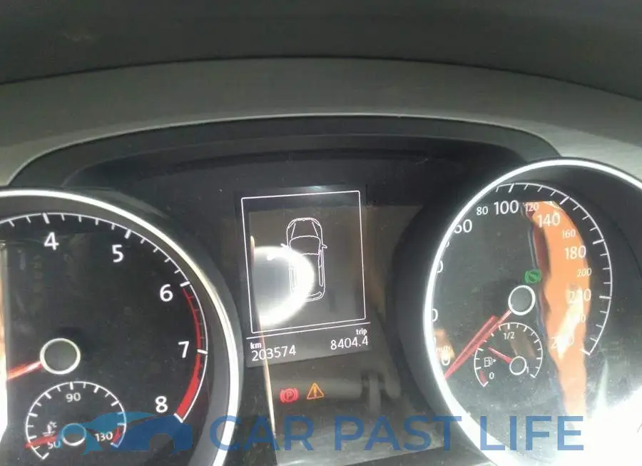 3VW217AU1FM065037# 7