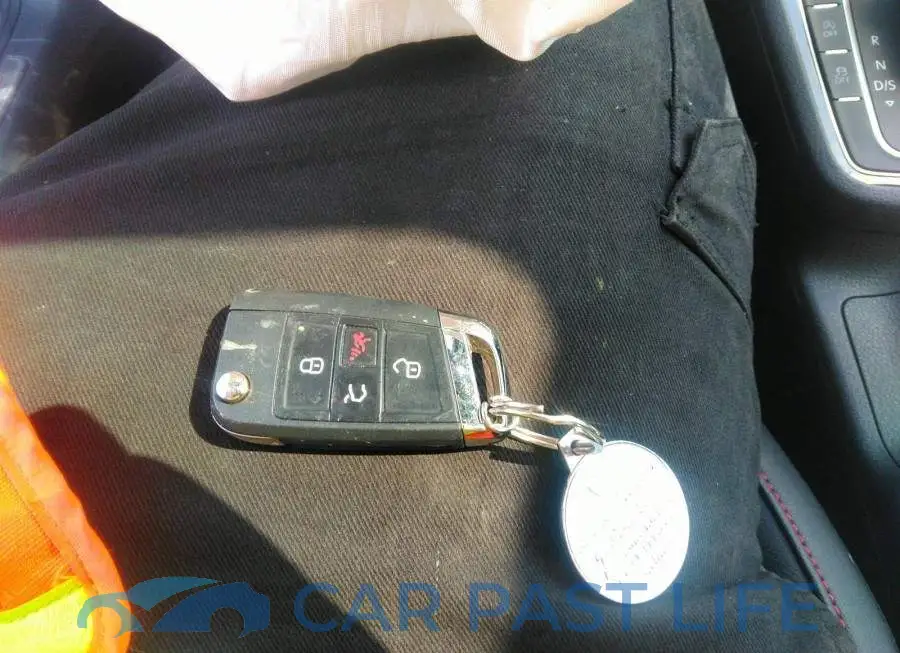 3VW6T7AU4MM011840# 11