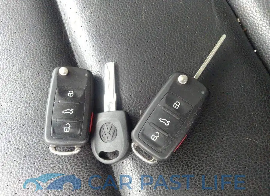WVGJV7AX4GW548323# 11