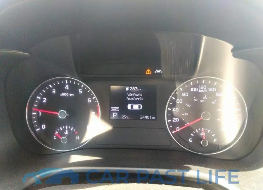 3KPF54AD8KE129215# 7