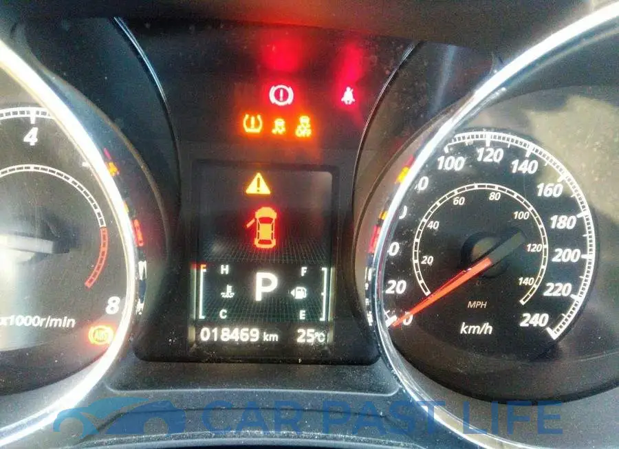 JA4AJUAU4NU601111# 7