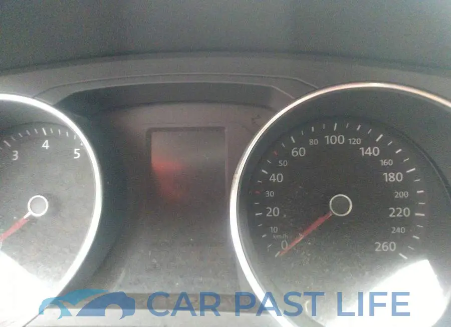 3VW2B7AJ3HM309633# 7