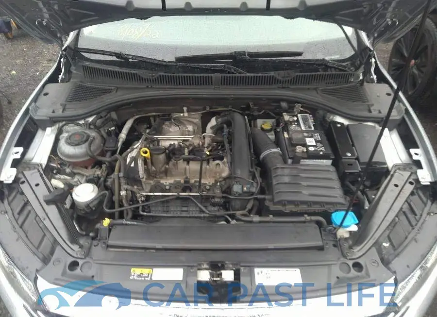 3VWC57BU9KM238983# 10