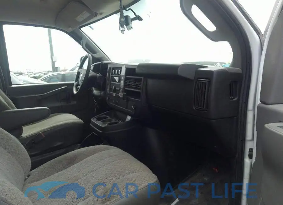 1GTW7AFP9K1353432# 5