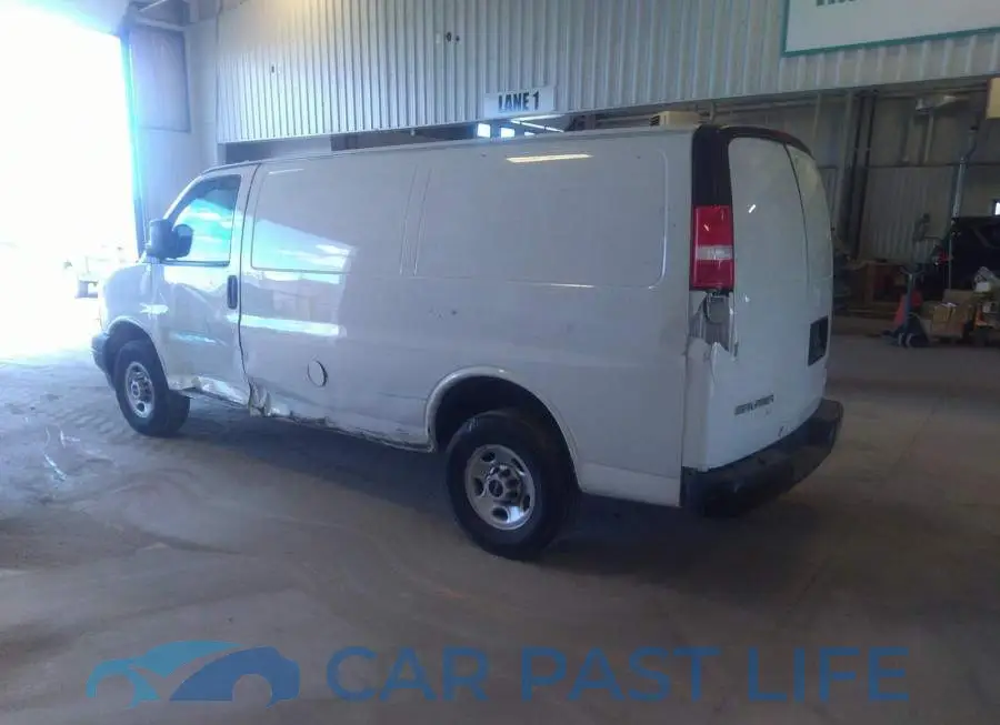 1GTW7AFP9K1353432# 3