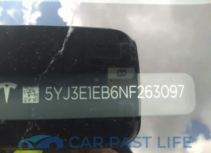 5YJ3E1EB6NF263097# 9