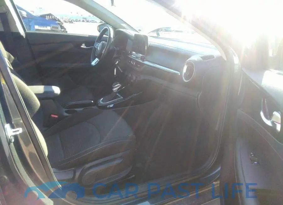 3KPF54AD6ME315838# 5