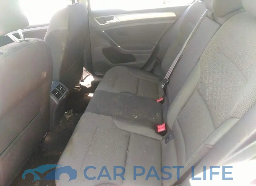 3VW117AU8FM038557# 8