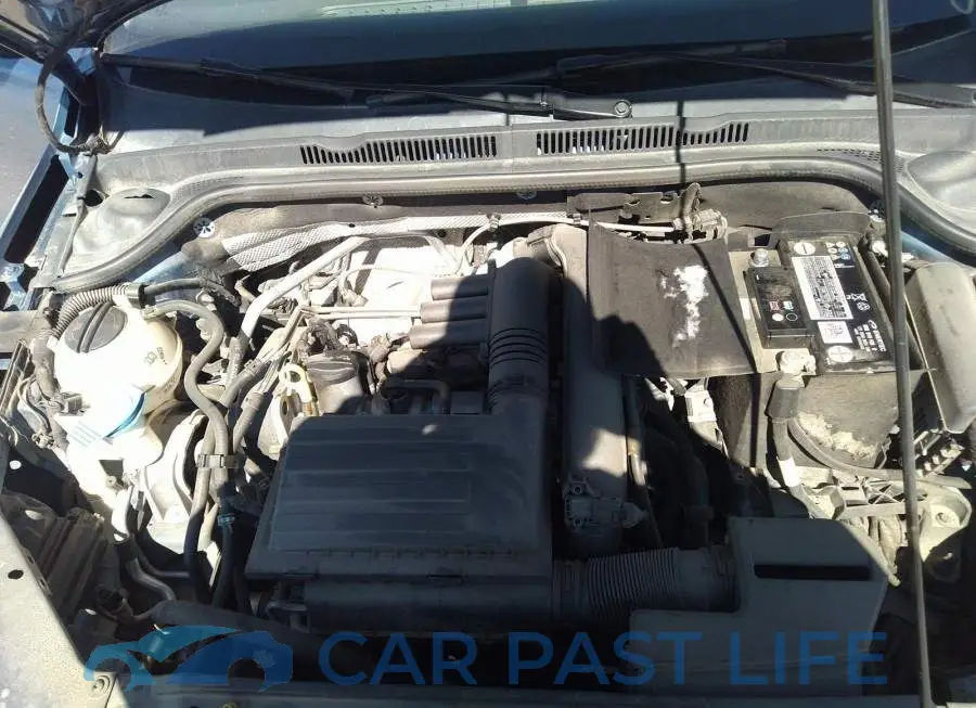 3VW2B7AJ3HM353292# 10