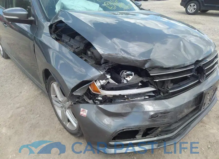 3VW2K7AJ2FM204093# 6