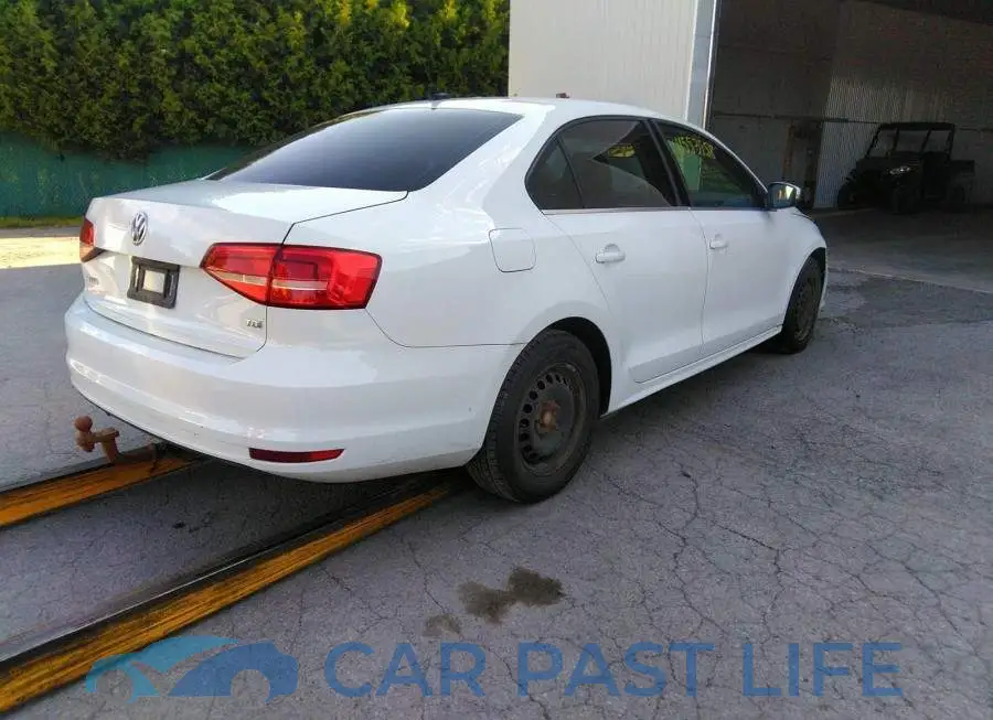 3VW3A7AJ5FM333324# 4
