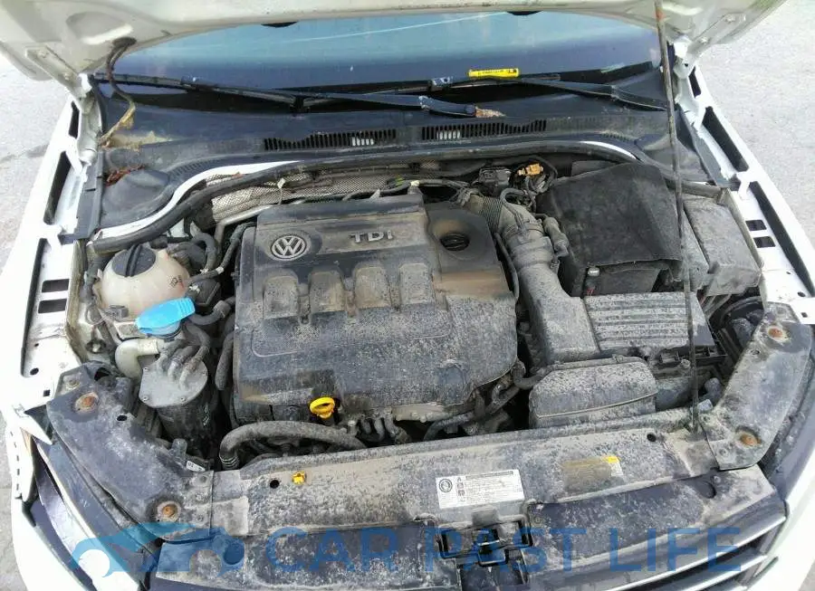 3VW3A7AJ5FM333324# 10