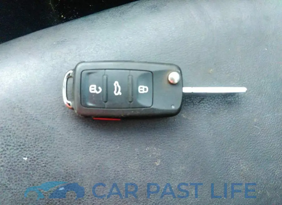 3VW3A7AJ5FM333324# 11