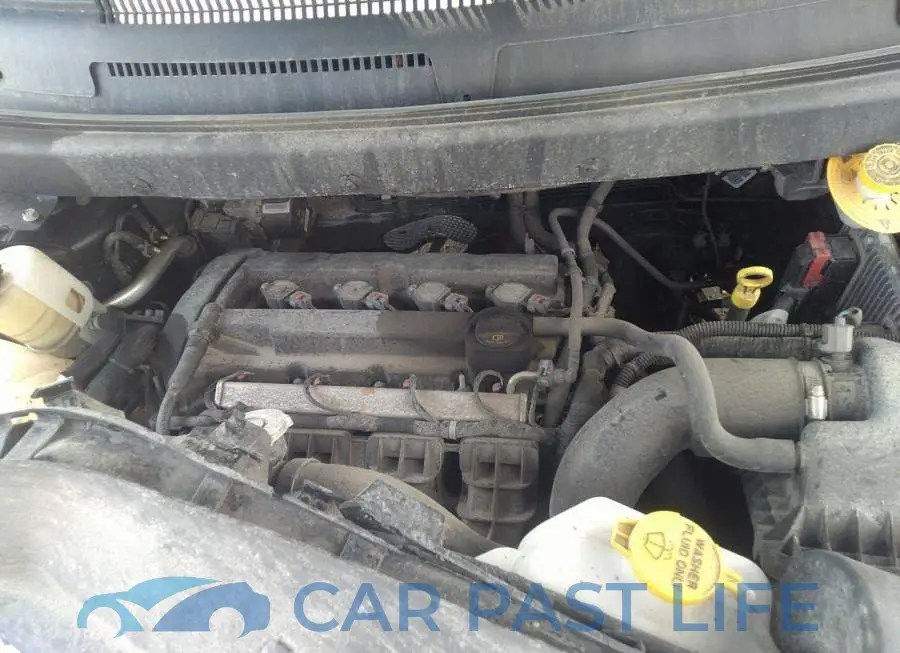 3C4PDCAB7HT560682# 10