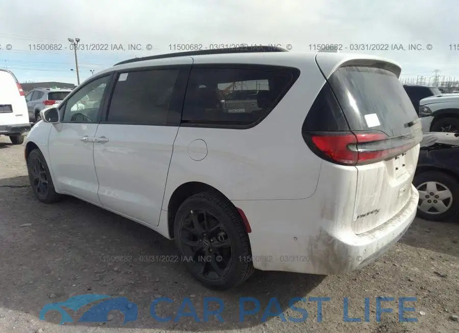 2C4RC3BG6NR119582# 3