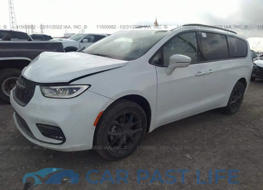 2C4RC3BG6NR119582# 2