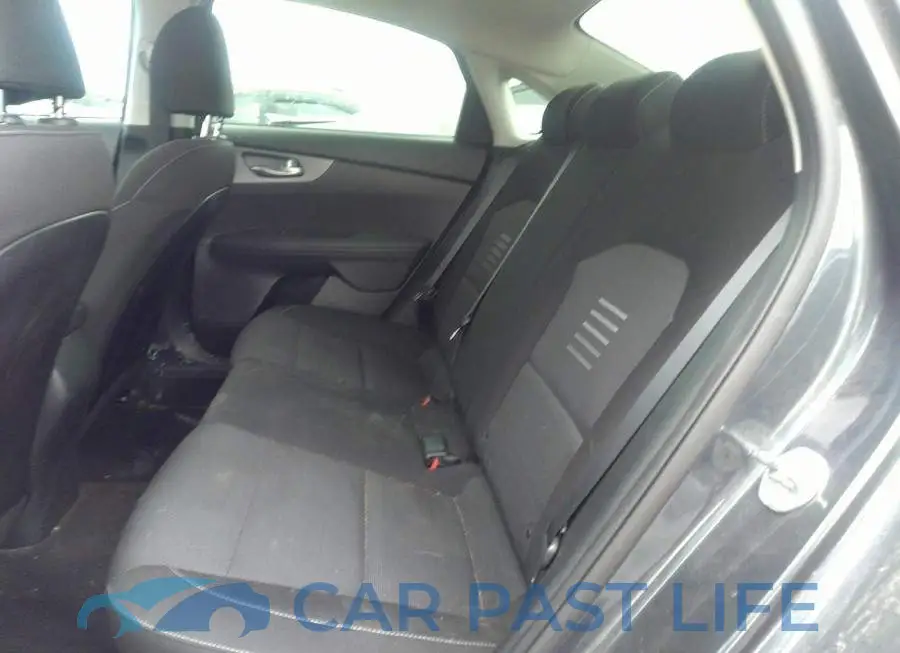 3KPF24AD5LE159508# 8