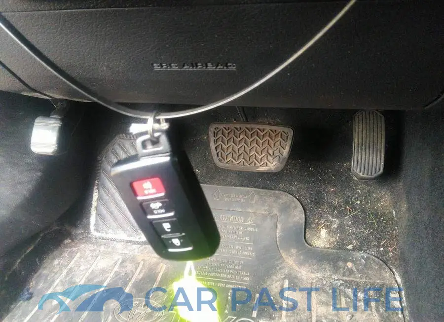 4T1BK1FK9HU582181# 11