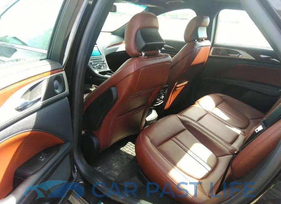 3LN6L5F90KR622259# 8