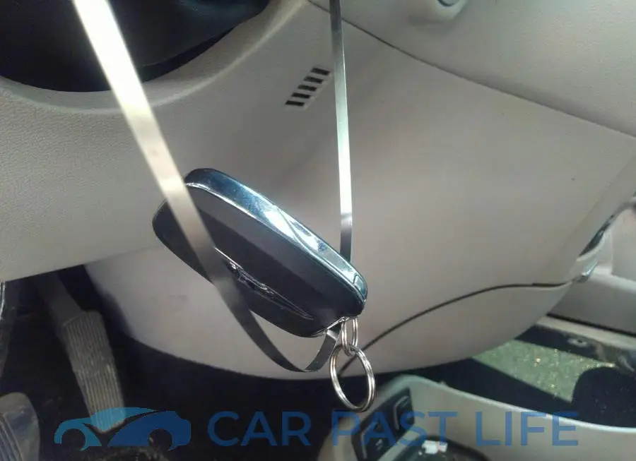 2C4RC1EG9JR268837# 11