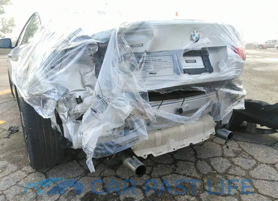 WBA4P3C58HK528596# 6